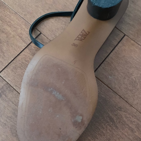 Black Zara sandales leather - Picture 5 of 8